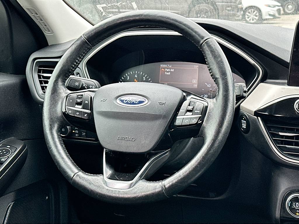 Thumbnail: 2021 Ford Escape - 11