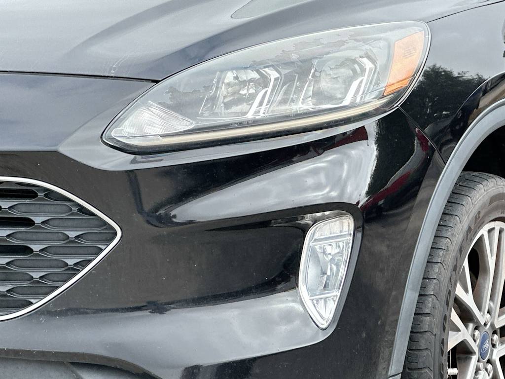 Thumbnail: 2021 Ford Escape - 26