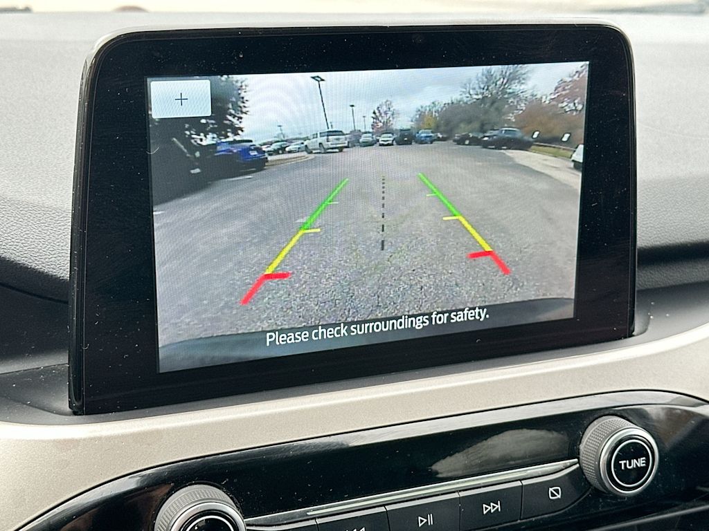 Thumbnail: 2021 Ford Escape - 12