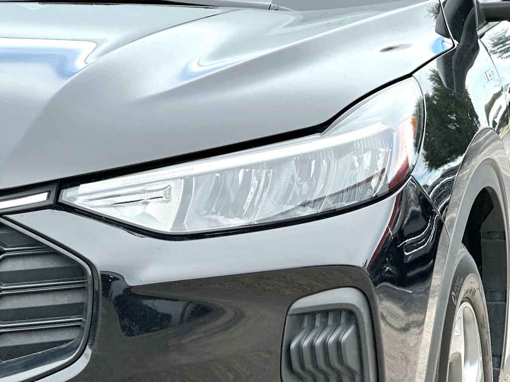 Thumbnail: 2025 Ford Escape - 27
