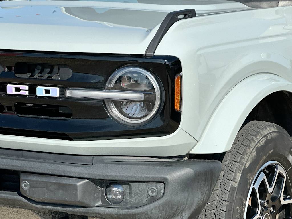 Thumbnail: 2022 Ford Bronco - 26
