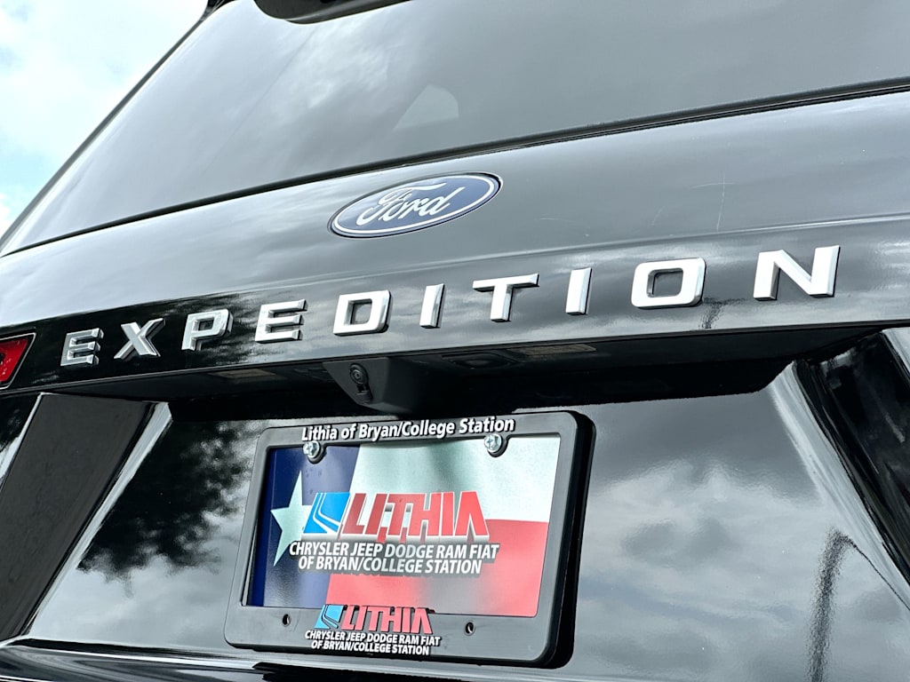 Thumbnail: 2025 Ford Expedition MAX - 7