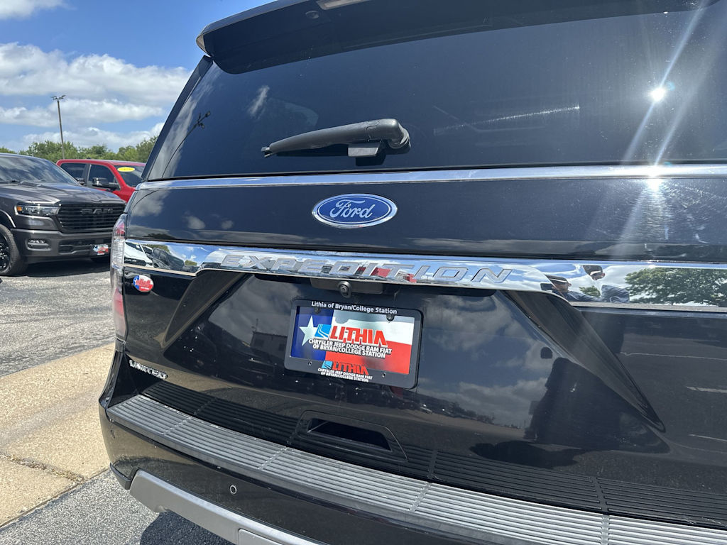 Thumbnail: 2021 Ford Expedition - 7