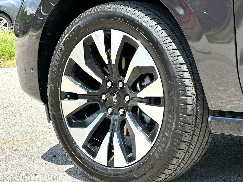 Thumbnail: 2025 Ford Expedition - 8