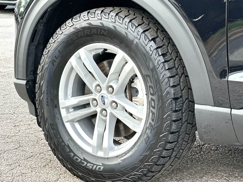 Thumbnail: 2024 Ford Explorer - 8