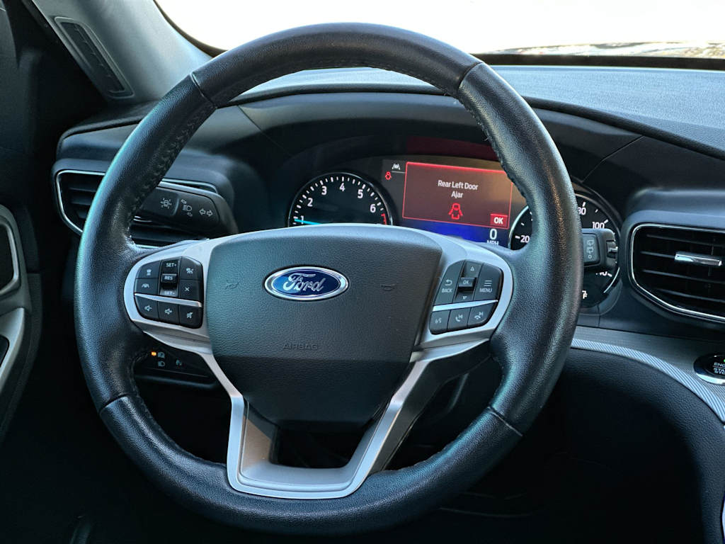 Thumbnail: 2021 Ford Explorer - 12