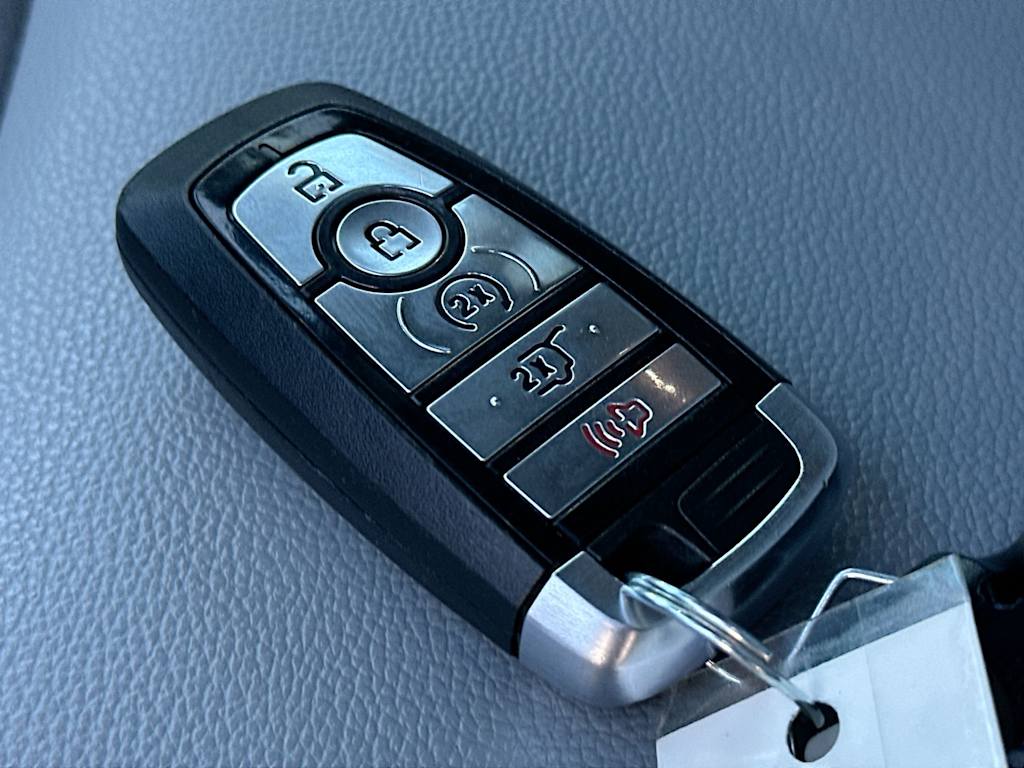 Thumbnail: 2021 Ford Explorer - 17