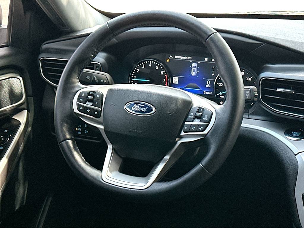 Thumbnail: 2023 Ford Explorer - 12