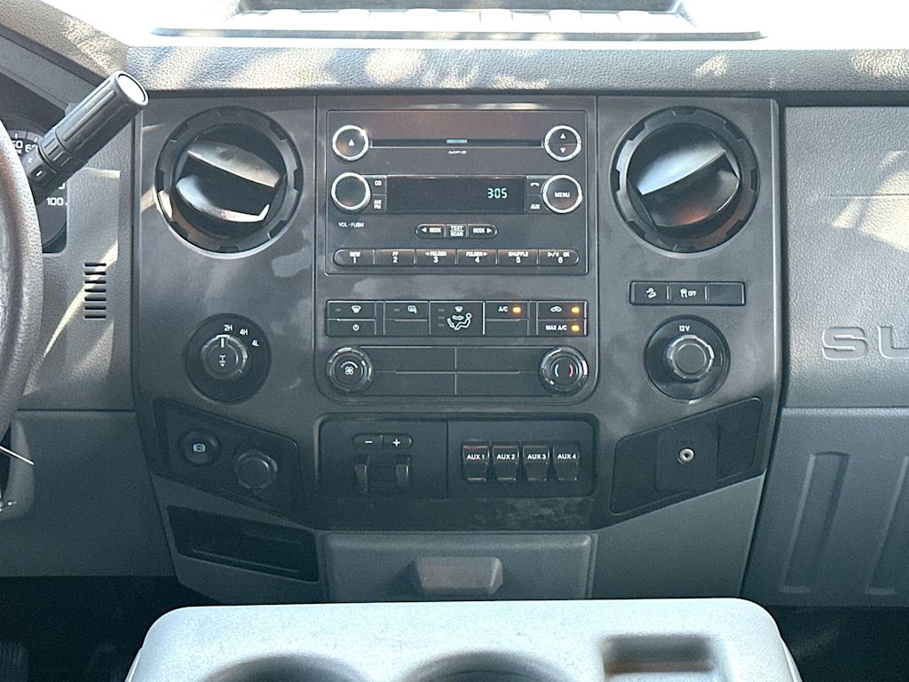 Thumbnail: 2016 Ford F-250 - 13