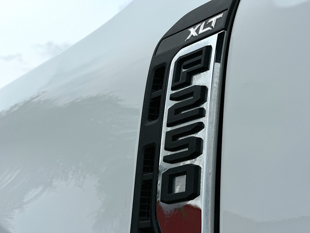 Thumbnail: 2024 Ford F-250 - 16