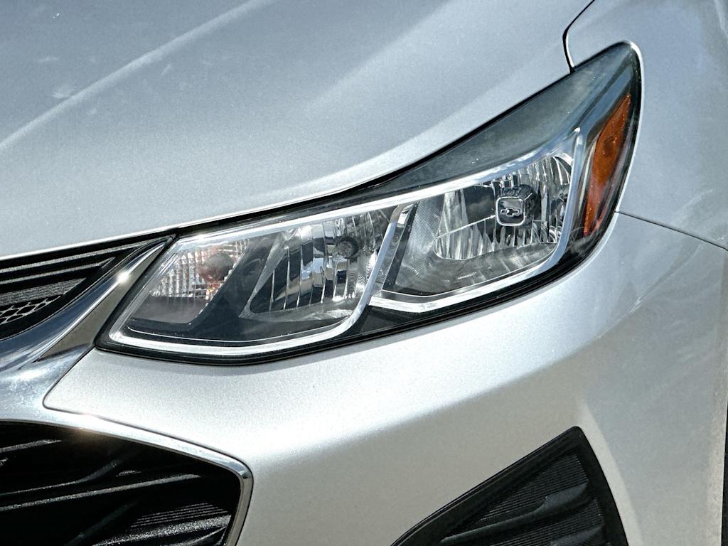 Thumbnail: 2019 Chevrolet Cruze - 27