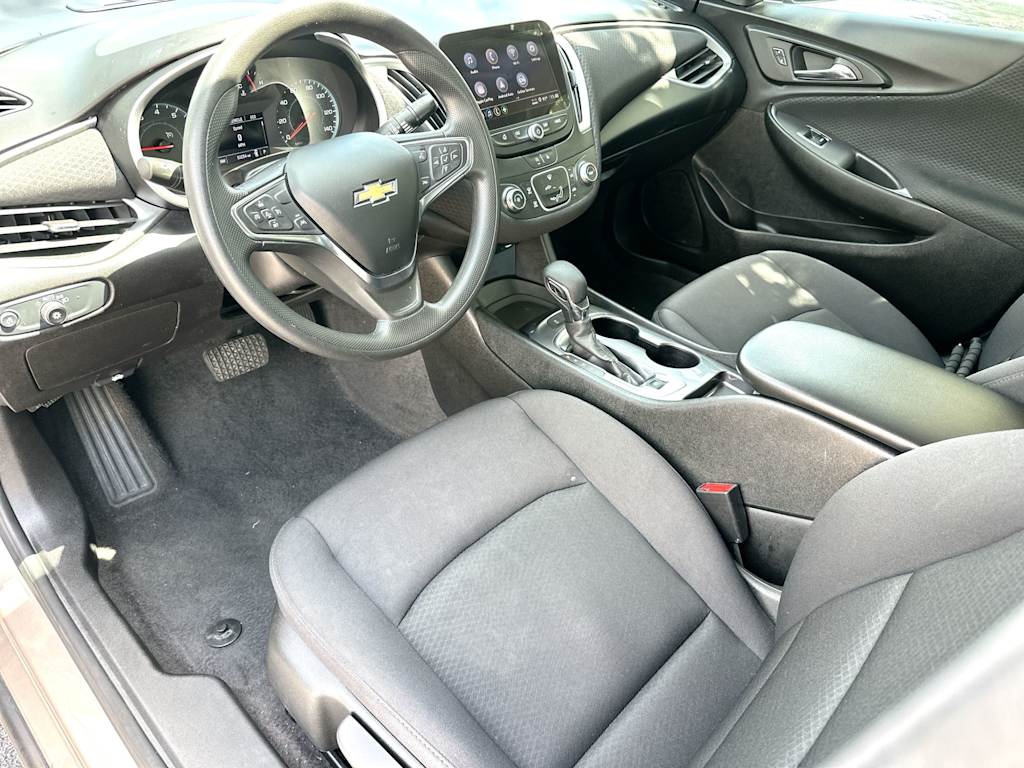 Thumbnail: 2025 Chevrolet Malibu - 2