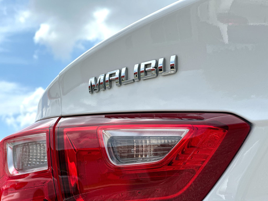 Thumbnail: 2023 Chevrolet Malibu - 7