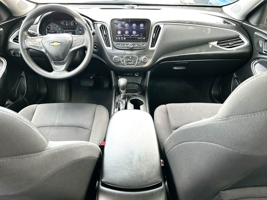 Thumbnail: 2023 Chevrolet Malibu - 9