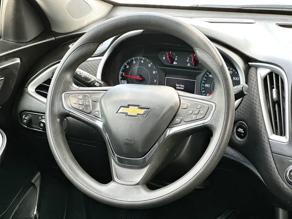 Thumbnail: 2023 Chevrolet Malibu - 12