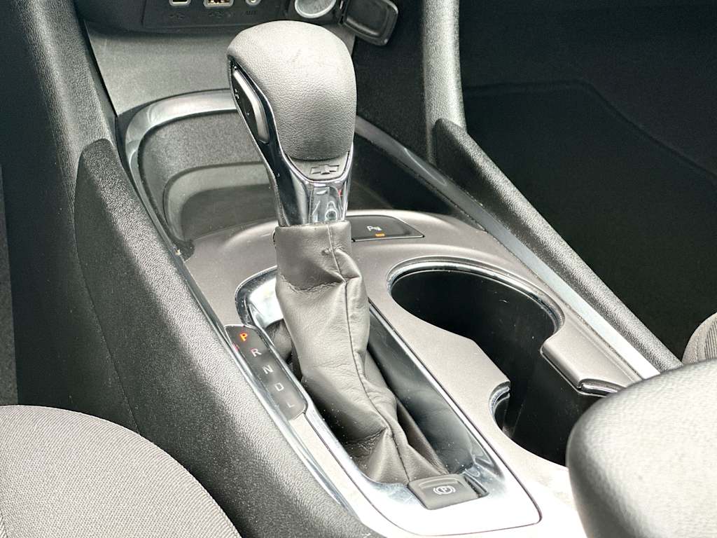 Thumbnail: 2025 Chevrolet Malibu - 14