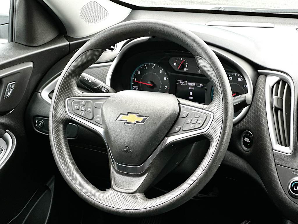 Thumbnail: 2025 Chevrolet Malibu - 11