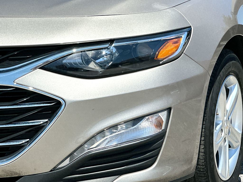 Thumbnail: 2025 Chevrolet Malibu - 27