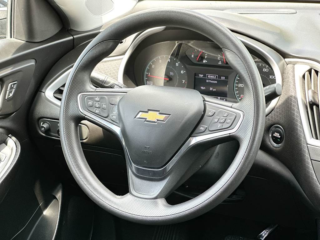 Thumbnail: 2024 Chevrolet Malibu - 12