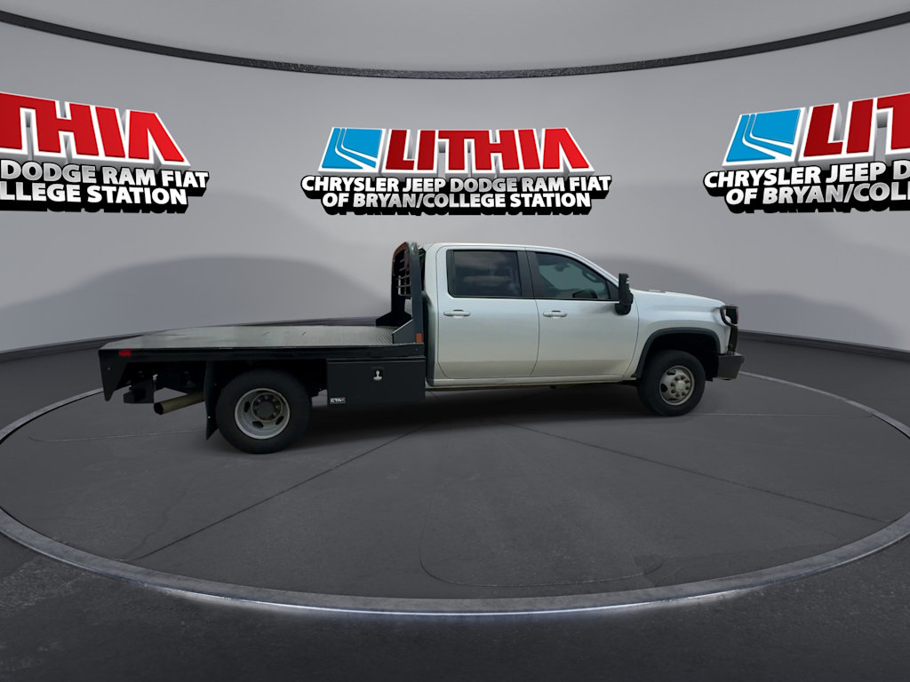 Thumbnail: 2022 Chevrolet Silverado 3500 - 16