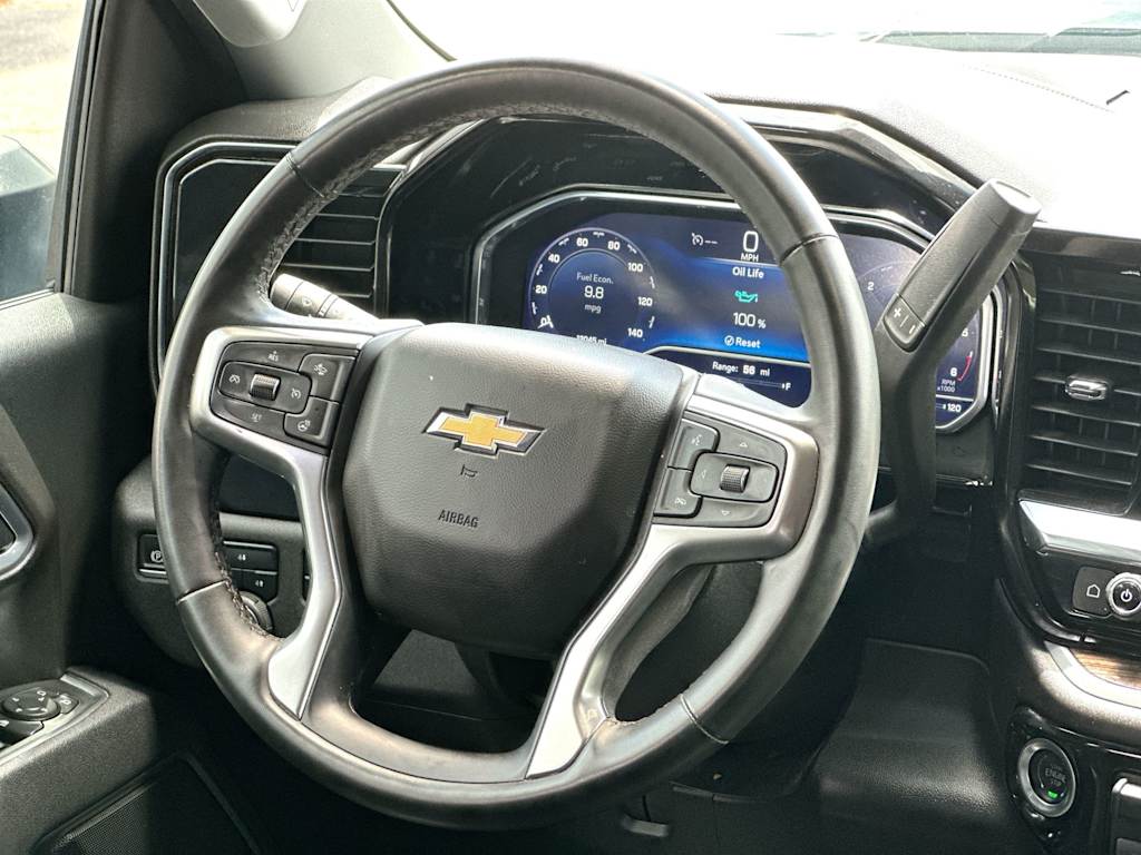 Thumbnail: 2025 Chevrolet Silverado 3500 - 13