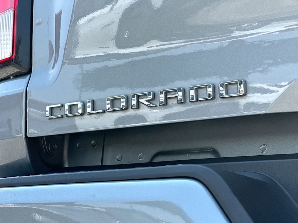 Thumbnail: 2023 Chevrolet Colorado - 7