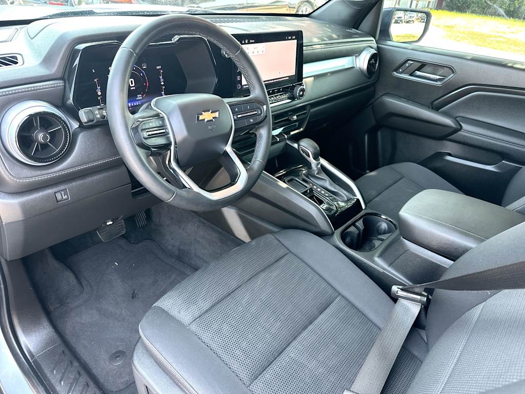 Thumbnail: 2023 Chevrolet Colorado - 2