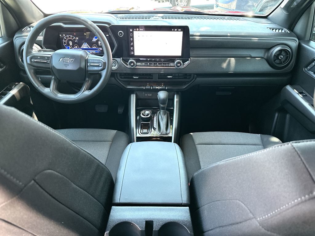 2025 Chevrolet Colorado Trail Boss - Photo 9