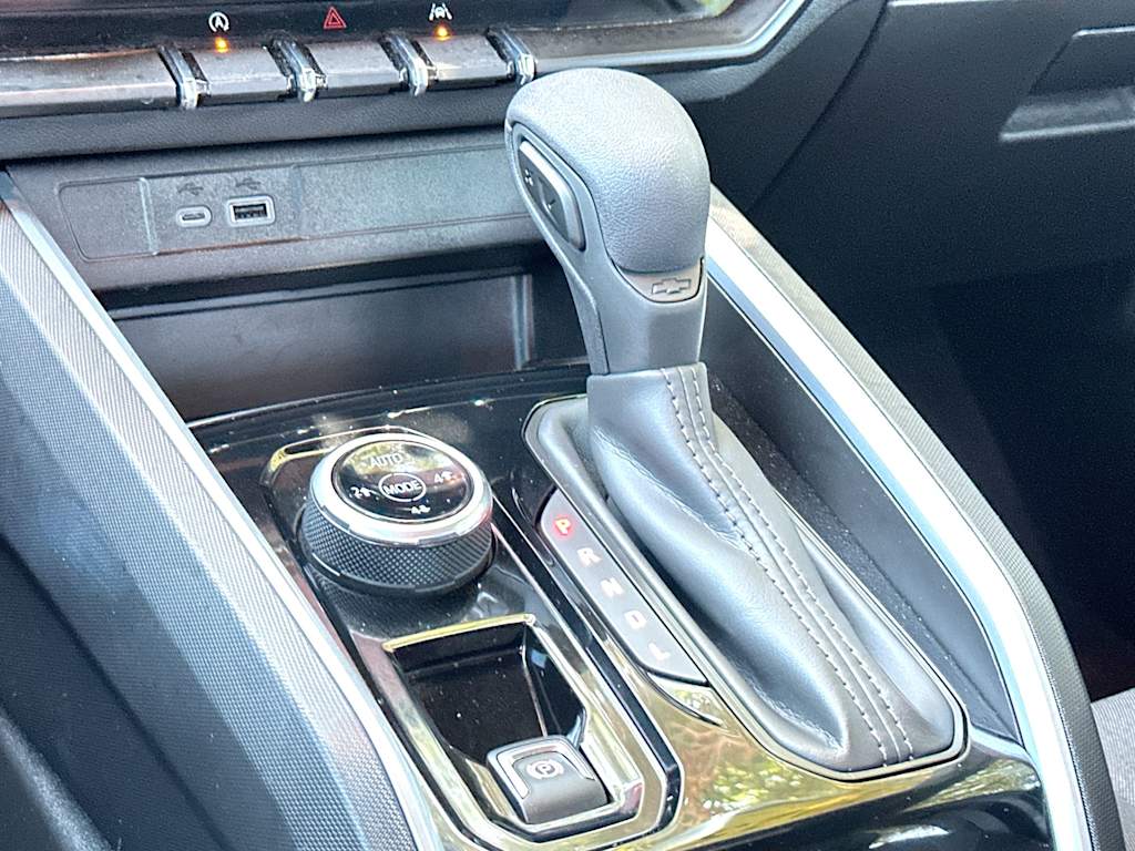 2025 Chevrolet Colorado Trail Boss - Photo 14