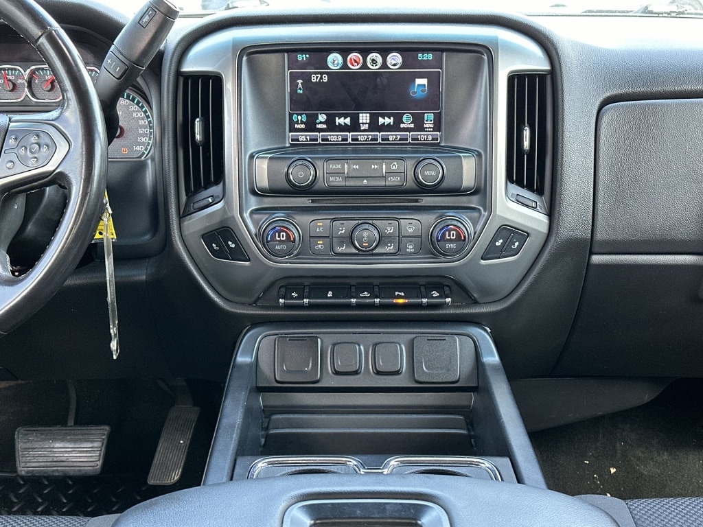 2018 Chevrolet Silverado 1500 LT Z71 25