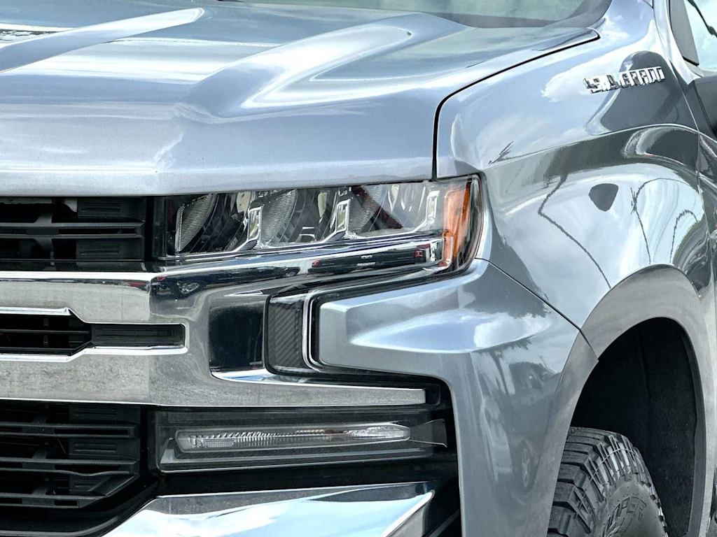 Thumbnail: 2020 Chevrolet Silverado 1500 - 36