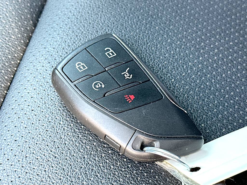 Thumbnail: 2025 Chevrolet Traverse - 16