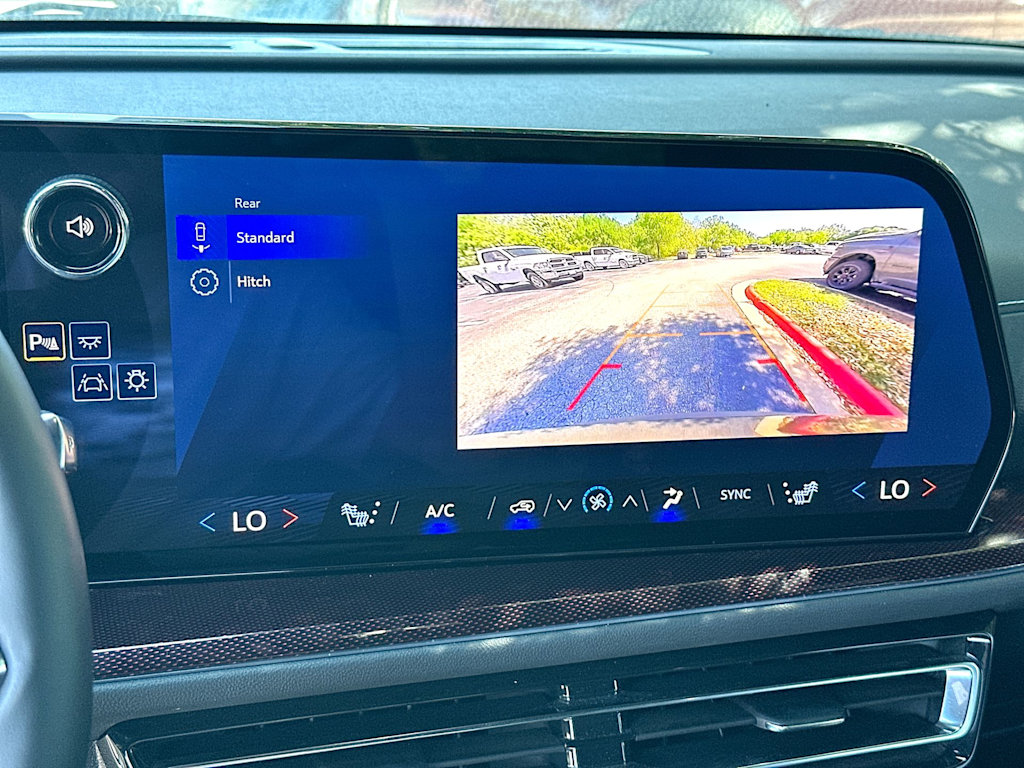 Thumbnail: 2025 Chevrolet Traverse - 27