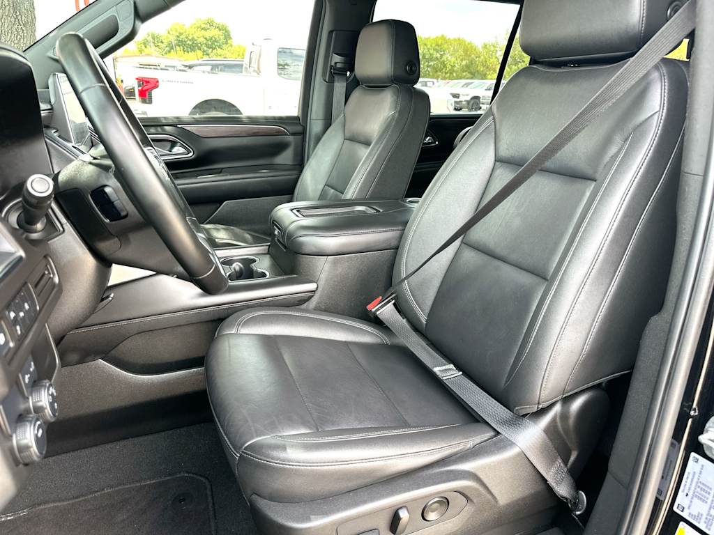 Thumbnail: 2024 Chevrolet Suburban - 10
