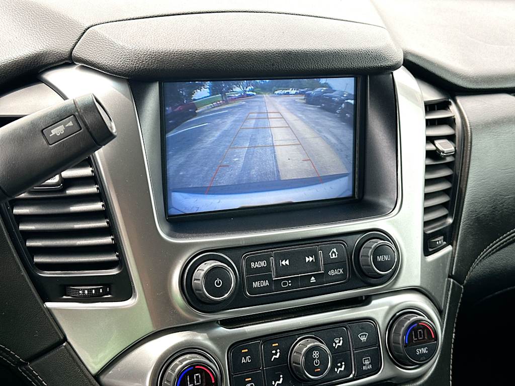 Thumbnail: 2020 Chevrolet Tahoe - 14