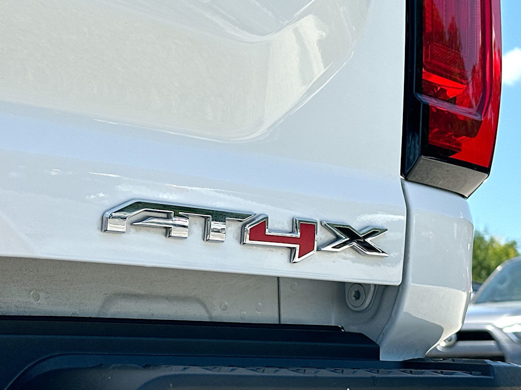 Thumbnail: 2024 GMC Canyon - 7