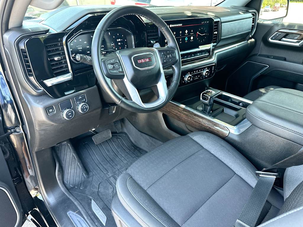 Thumbnail: 2025 GMC Sierra 1500 - 2