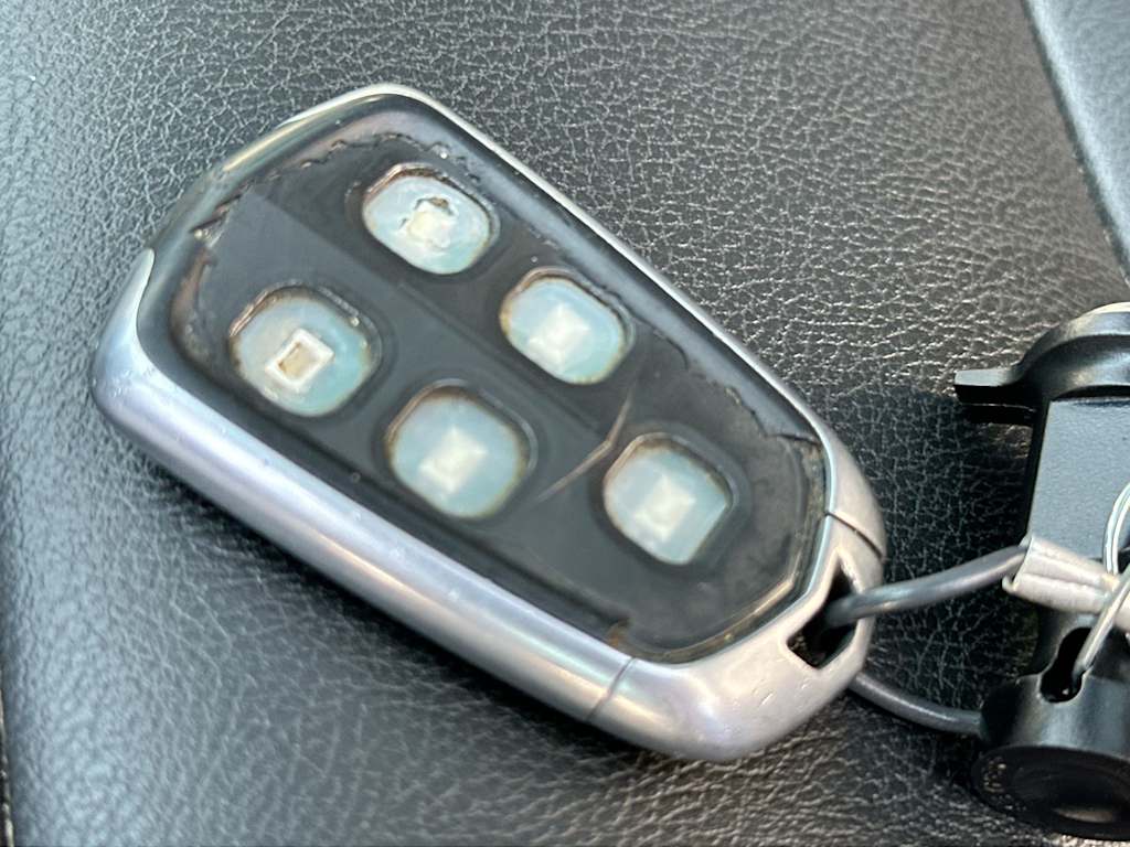 Thumbnail: 2020 Cadillac XT4 - 17