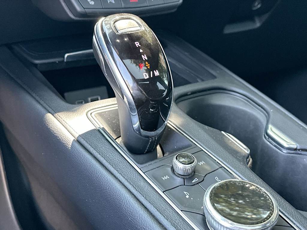 Thumbnail: 2020 Cadillac XT4 - 14