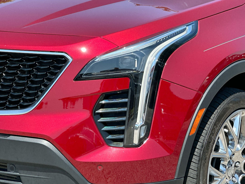 Thumbnail: 2020 Cadillac XT4 - 27