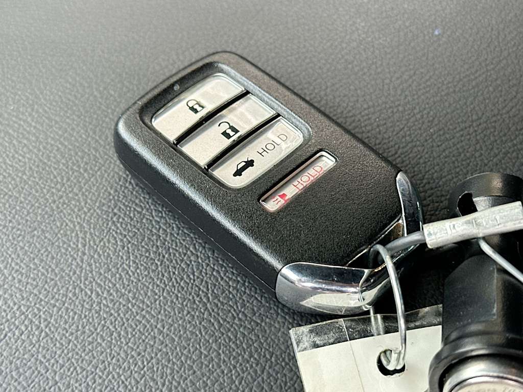 Thumbnail: 2022 Honda Accord - 16