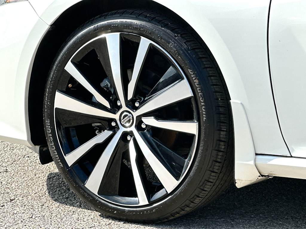 Thumbnail: 2021 Nissan Altima - 8