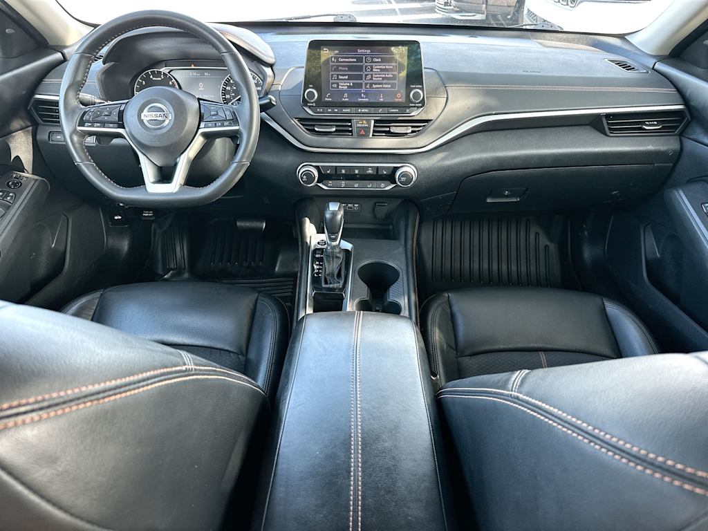 Thumbnail: 2021 Nissan Altima - 9