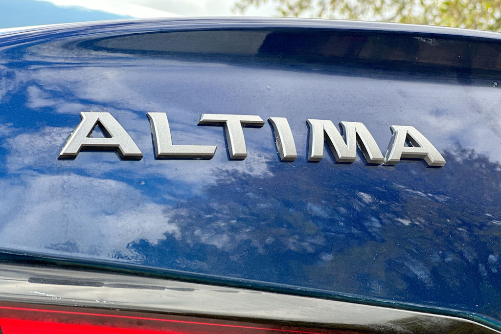 2024 Nissan Altima S 7