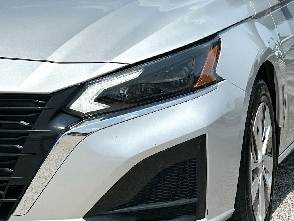 Thumbnail: 2024 Nissan Altima - 27