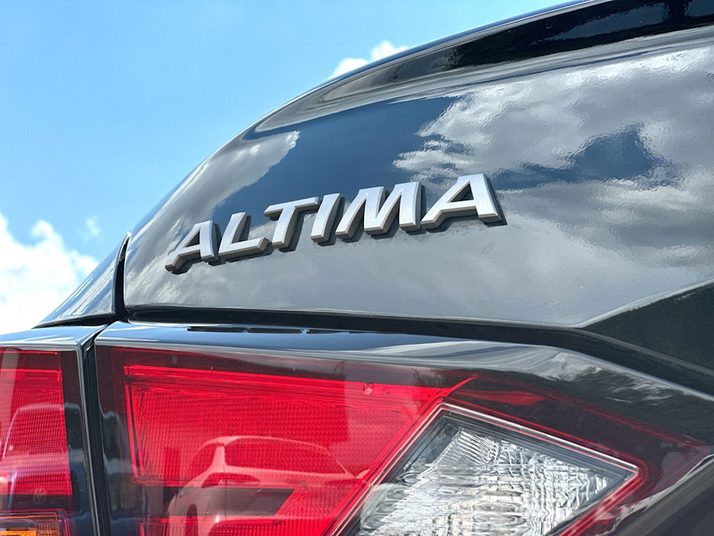 Thumbnail: 2023 Nissan Altima - 7
