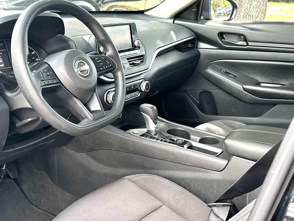 Thumbnail: 2023 Nissan Altima - 2