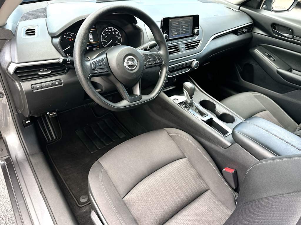 Thumbnail: 2024 Nissan Altima - 2