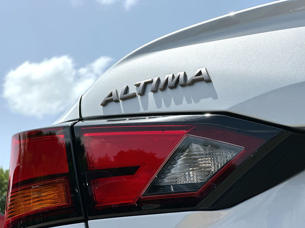 Thumbnail: 2024 Nissan Altima - 25