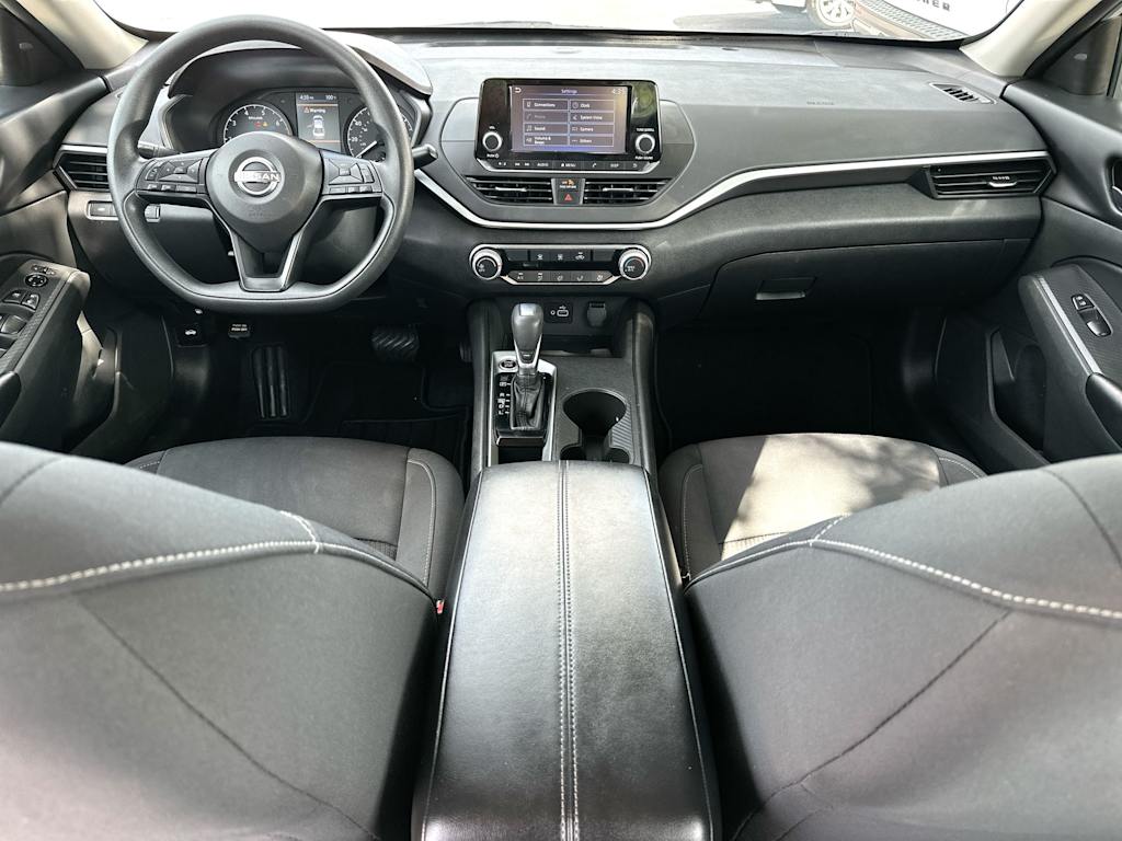 Thumbnail: 2024 Nissan Altima - 8